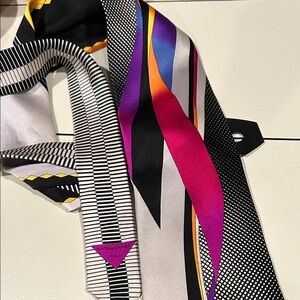 Vitaliano pancaldi Italy Men's abstract Italian silk tie